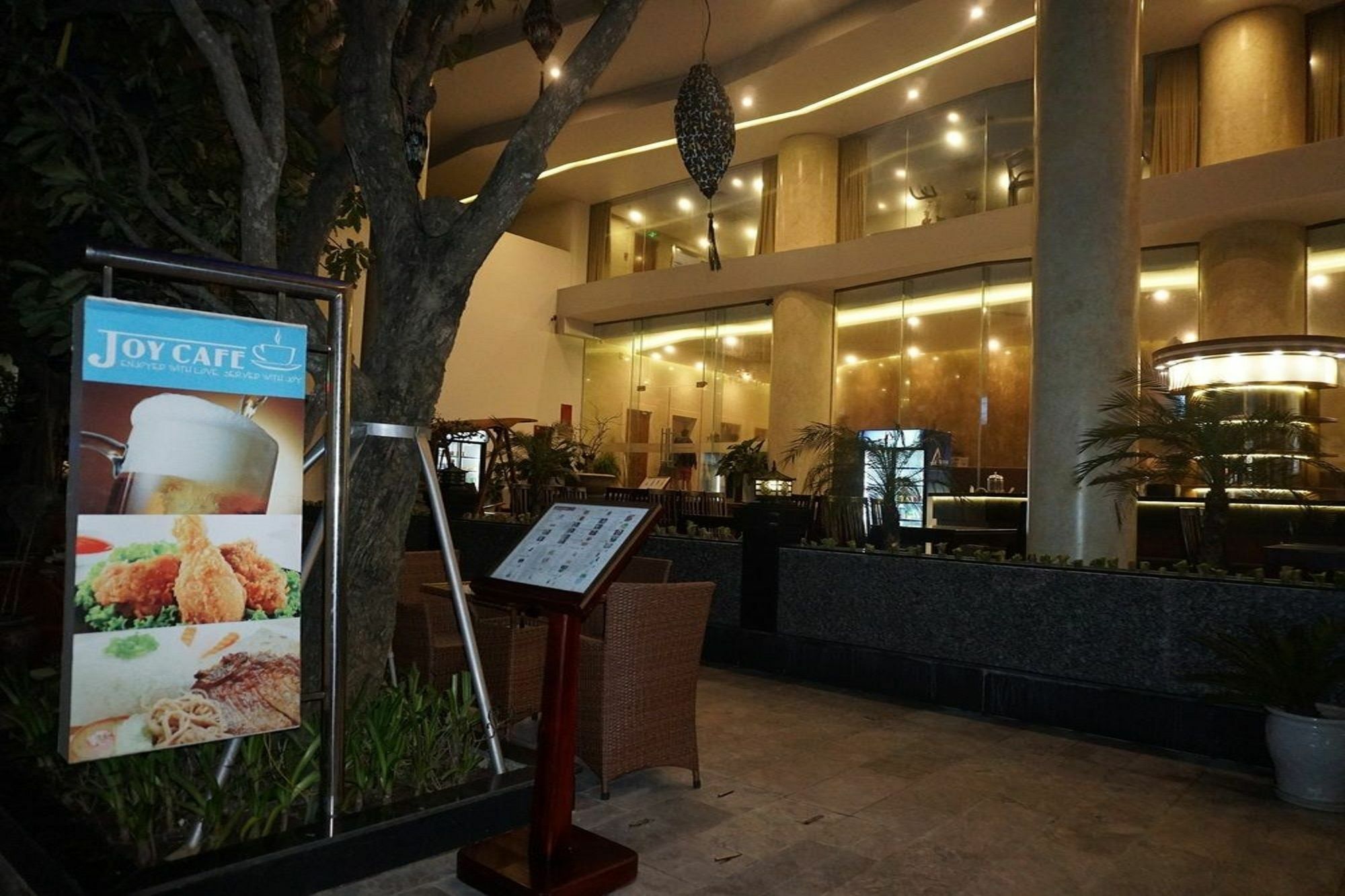 Victori Hotel Danang Eksteriør billede
